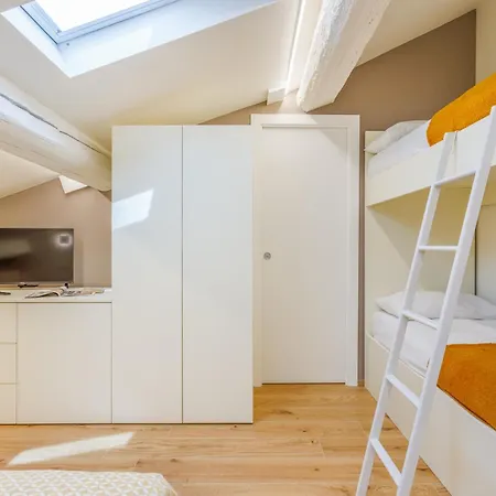 Corso Adriano 13 - Via Emilia Modena